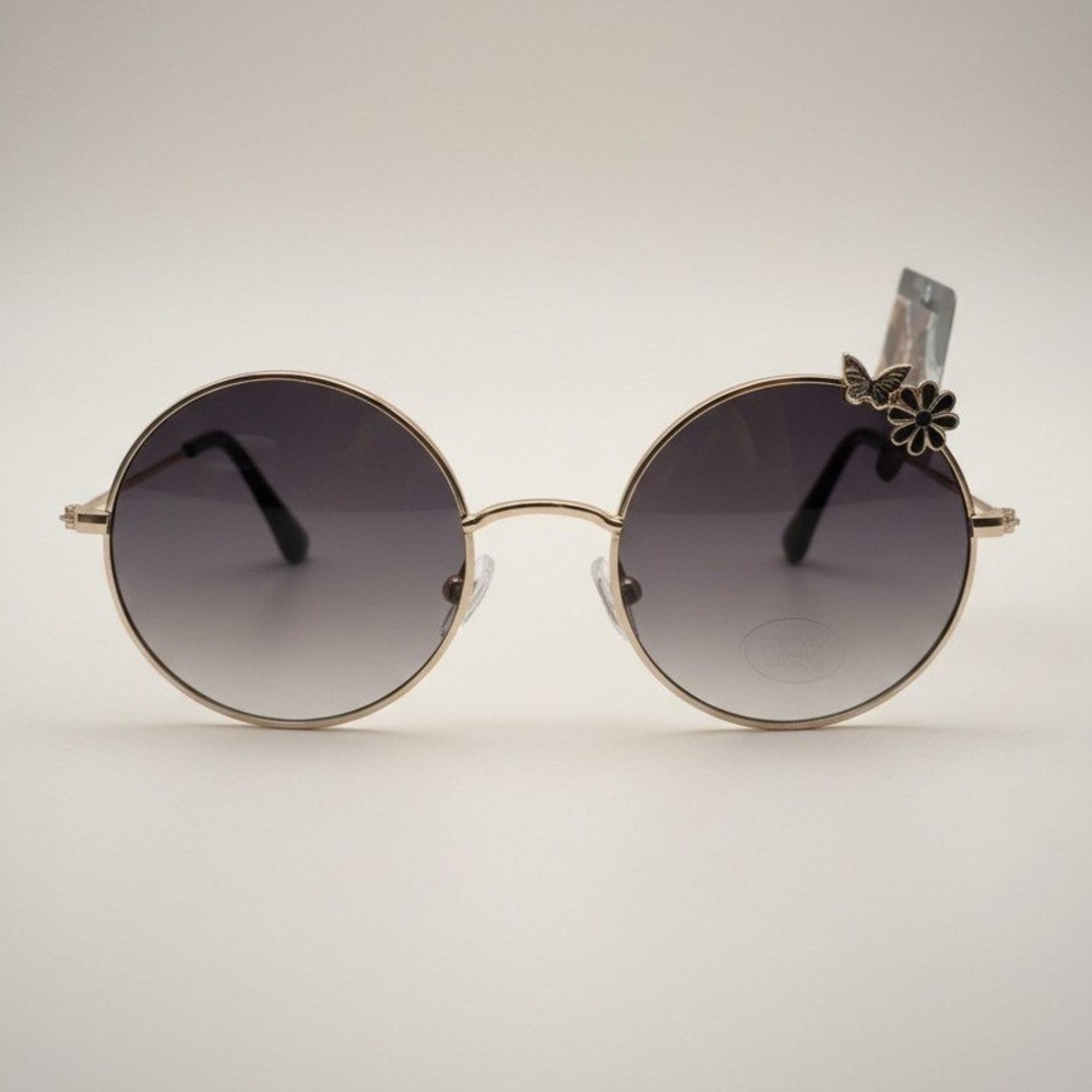Brand Star S2 Wrap-Around Sunglasses – Black with Silver Star Detail – NWT